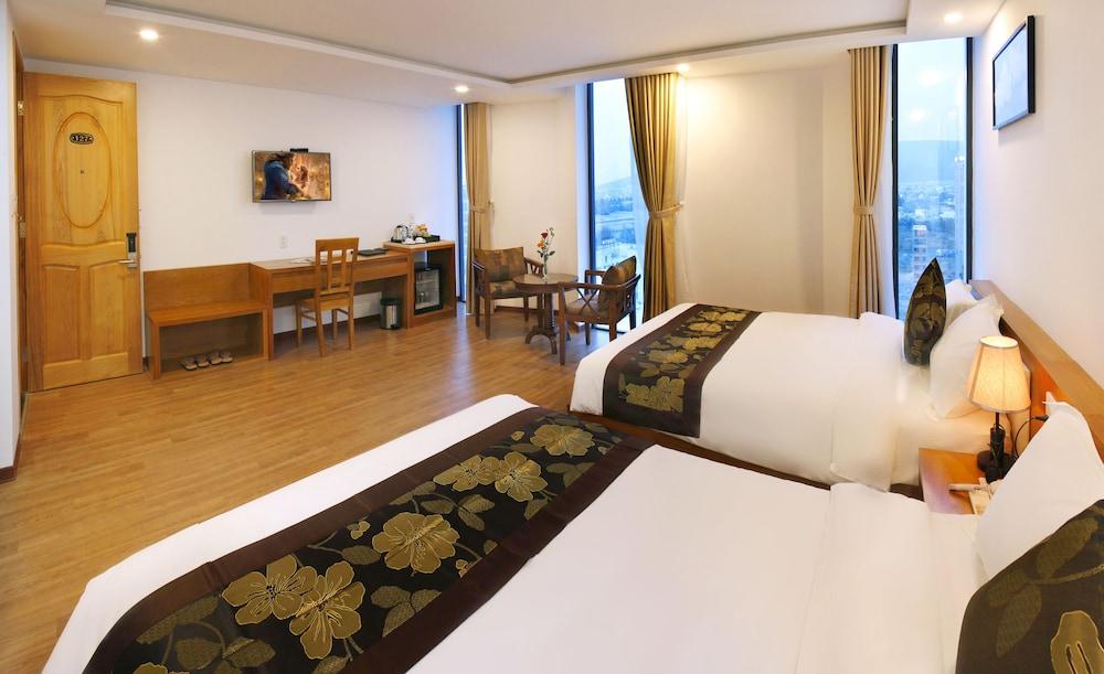 Merry Land Hotel דה נאנג מראה חיצוני תמונה